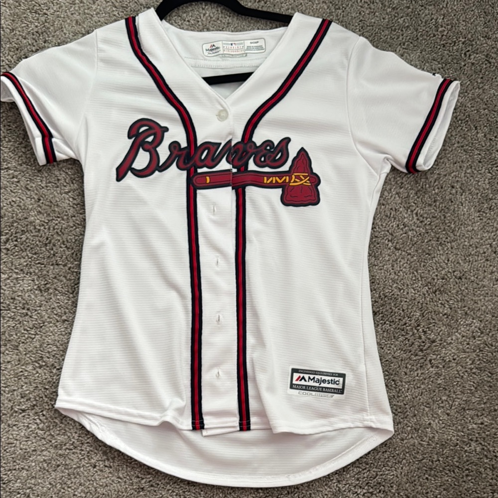 MLB Braves Women’s Jersey, Size Small
